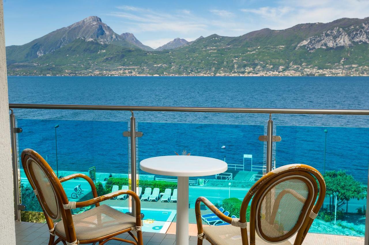 Hotel Caribe - Garda Lake Collection برنزوني سول جاردا المظهر الخارجي الصورة