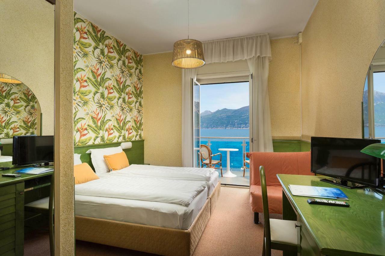 Hotel Caribe - Garda Lake Collection برنزوني سول جاردا المظهر الخارجي الصورة