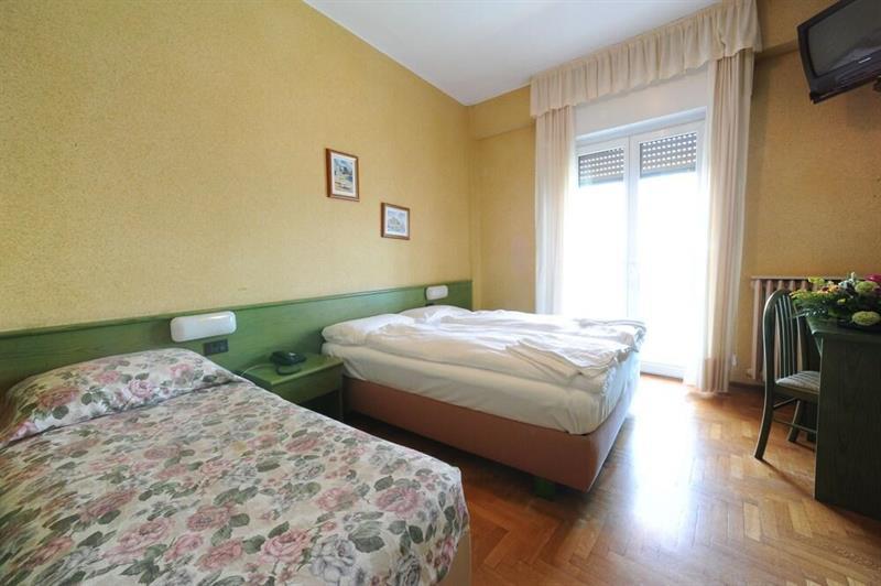 Hotel Caribe - Garda Lake Collection برنزوني سول جاردا المظهر الخارجي الصورة